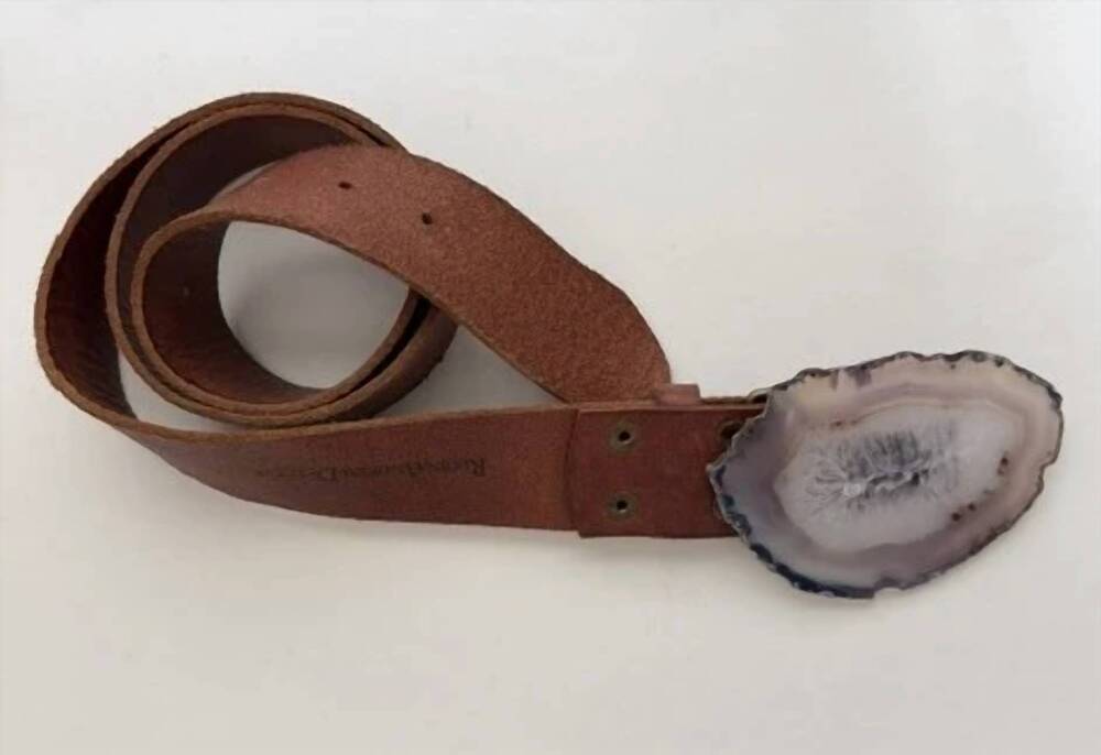 NEW REGINA ANDREW DESIGN women's stone buckle belt in brown